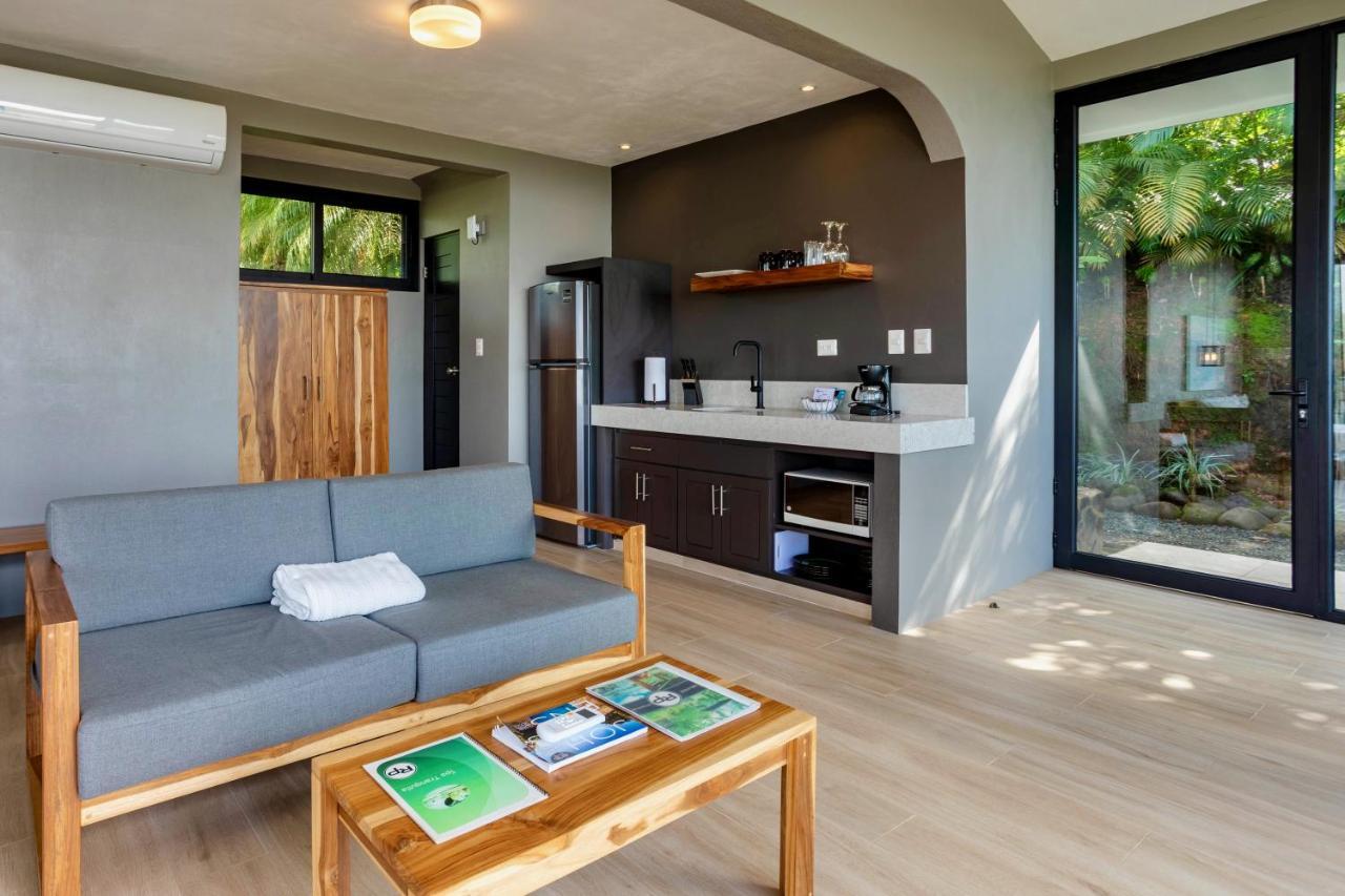 Rancho Pacifico - Boutique Hotel For Adults อูวีตา ภายนอก รูปภาพ